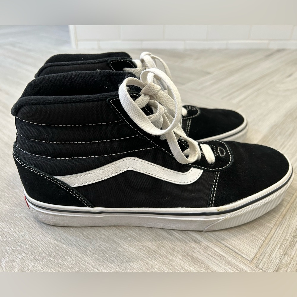 Vans Black and White High-Top Sneakers Size 8 Men's